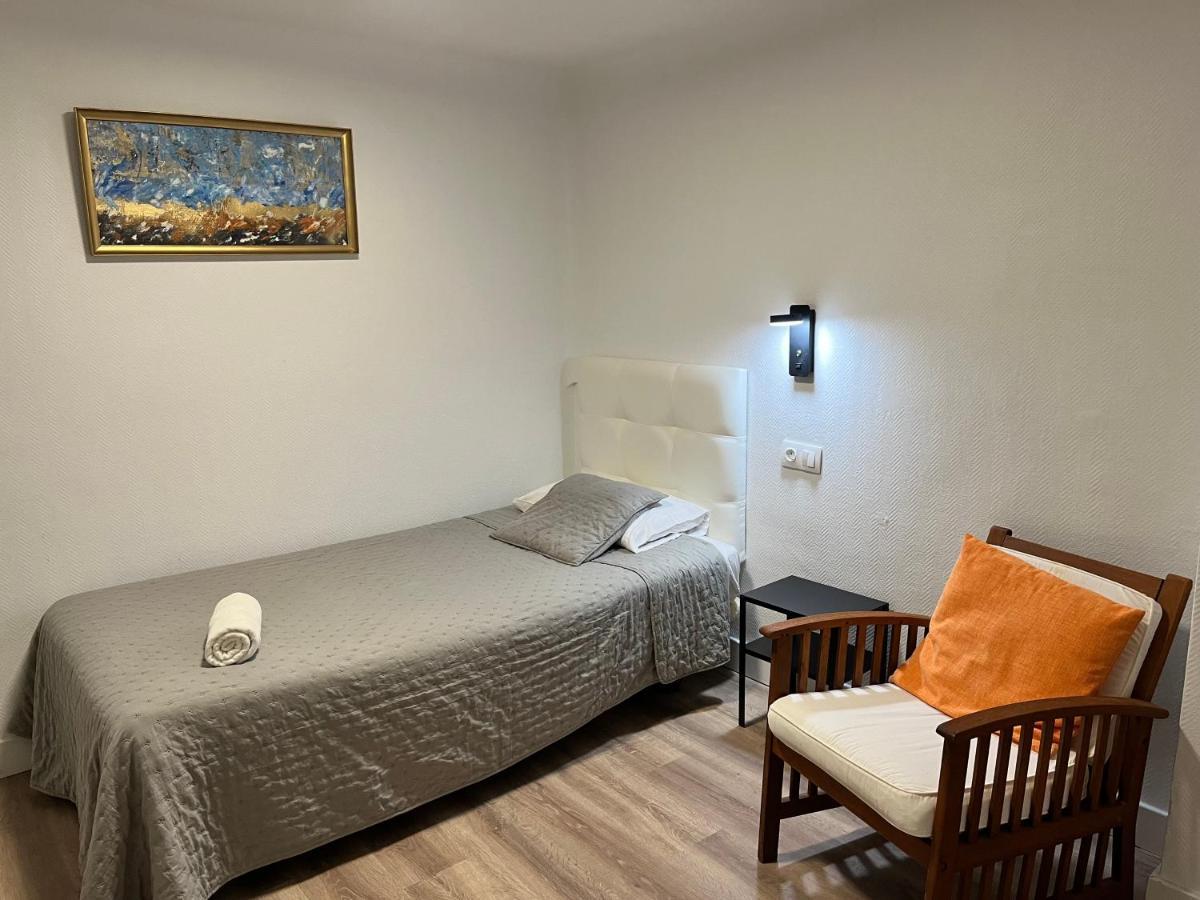 Hostal Ars Puigcerdà Exterior foto
